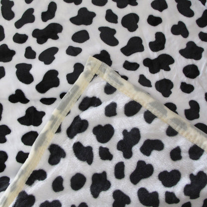 NNEDSZ Animal Pattern Soft Flannel Plush Queen Size Blanket 220 x 240cm Dalmatian